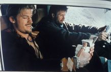 若手時代のマッツ・ミケルセンとニコライ・コスター＝ワルドーがW主演した友情ドラマ『ワイルドサイド』