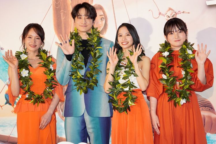 屋比久知奈＆小関裕太＆鈴木梨央＆ソニン、『モアナと伝説の海２』ジャパンプレミアで生歌唱！