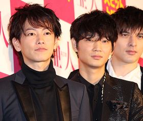 佐藤健「これが綾野剛の匂い！」とアピール
