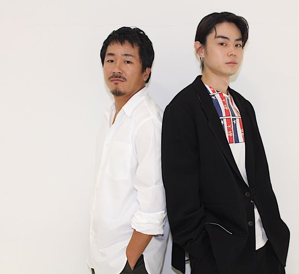 【写真を見る】菅田将暉＆ヤン・イクチュン、認め合い突き進む姿がかっこいい！