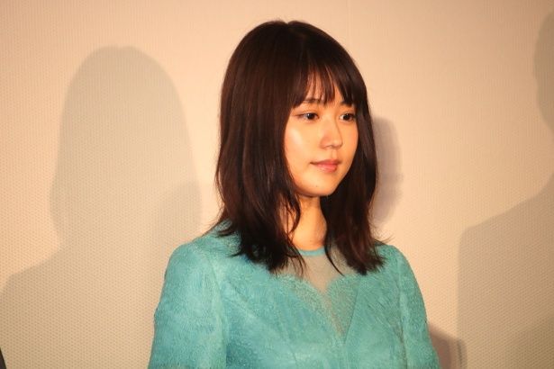 工藤泉役の有村架純