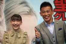 芦田愛菜と柳沢慎吾が絶妙な掛け合いを披露