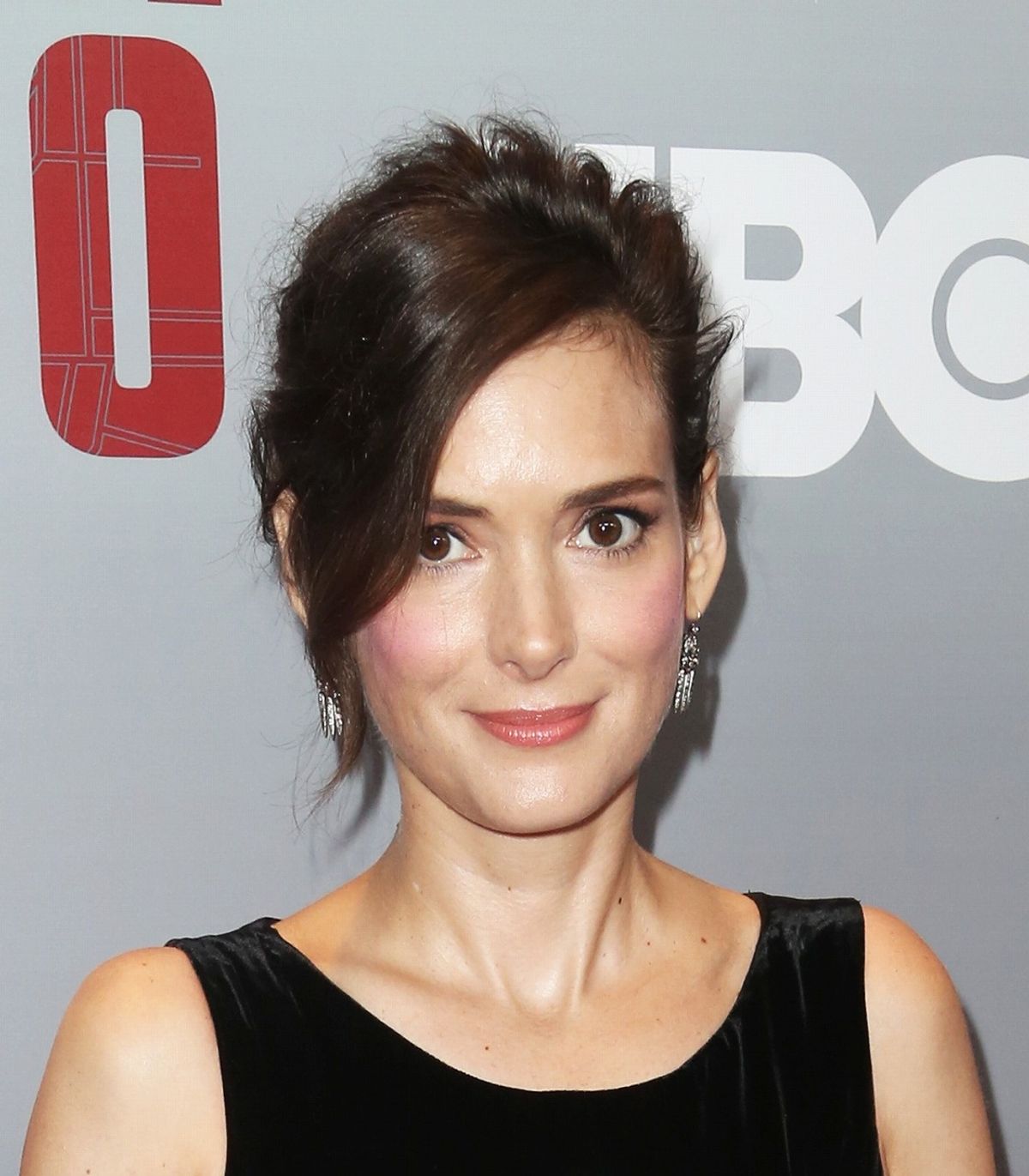 ハリウッド女優。ウィノナライダーフォトフレーム付直筆サイン入写真
