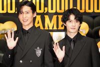 目黒蓮＆佐野勇斗出演、劇場版『トリリオンゲーム』の場面カット