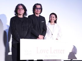 映画『Love Letter 4Kリマスター 』の公開初日舞台挨拶に登壇した豊川悦司、酒井美紀、岩井俊二監督