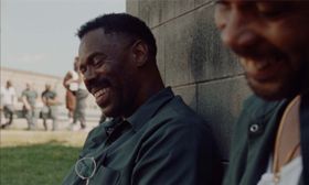 元収監者×オスカーノミネート俳優という異色のキャストアンサンブルが紡ぐ感動の実話『シンシン／SING SING』