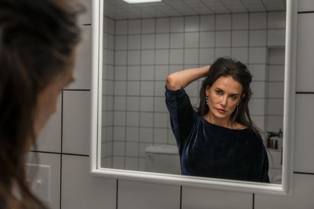 【写真を見る】名女優デミ・ムーアが、“元人気女優”役で完全復活！