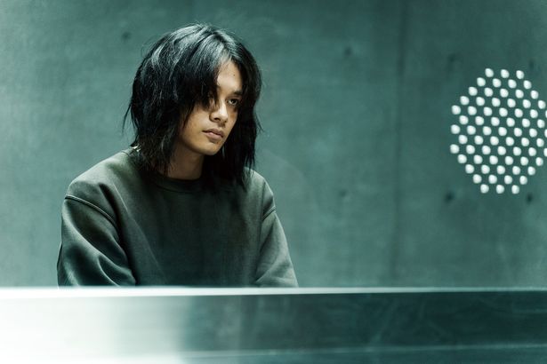金子の息子の幼馴染を殺害した男・小島高史(北村匠海)
