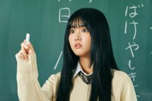 ある日突然、霊が見えるようになったみこ。対処法は“見えないフリ”!?