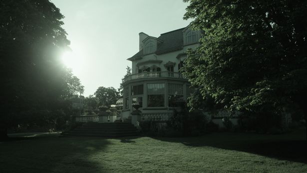 本作は「SHUDDER(シャダー)」のオリジナル作品として製作されていたことから日本で見ることが難しくなっていた