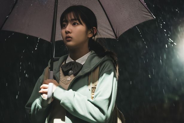 『隠された時間』や「輝くウォーターメロン ～僕らをつなぐ恋うた～」にも出演し、着実にキャリアを積んでいるシン・ウンス(「照明店の客人たち」)