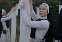 修道院での平穏な暮らしを切り取った『IMMACULATE 聖なる胎動』場面写真