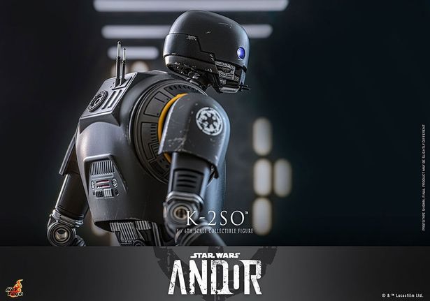 背面など細部まで抜かりのない仕上がりだ(「【テレビ・マスターピース】『スター・ウォーズ：キャシアン・アンドー』1/6スケールフィギュア K-2SO」)