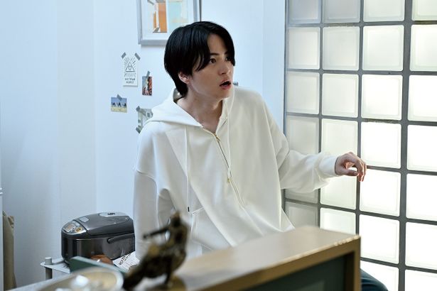 一攫千金を狙う警備員役をコミカルに演じた菊池は、豊島監督と3作目のタッグ