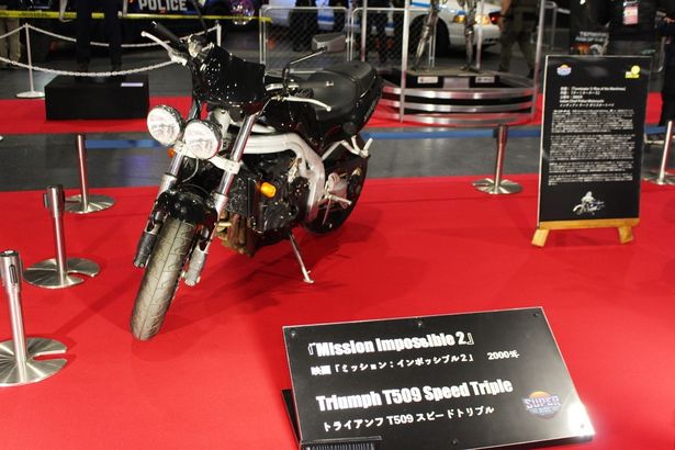 『ミッション：インポッシブル2』のトライアンフ T509 スピードトリプル 