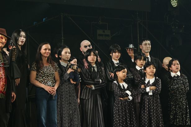 アダムスファミリー(？)で記念撮影