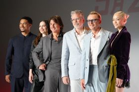 トム・クルーズ、記者会見で映画制作への想いを語る