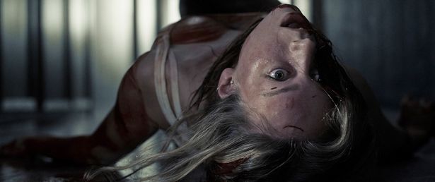 【写真を見る】麻薬を盗んだダンサーが犯罪組織、悪魔の使いを名乗る貴婦人たち、そして日食と共に現れる“なにか”の闘いに巻き込まれていく『VENUS／ヴィーナス』