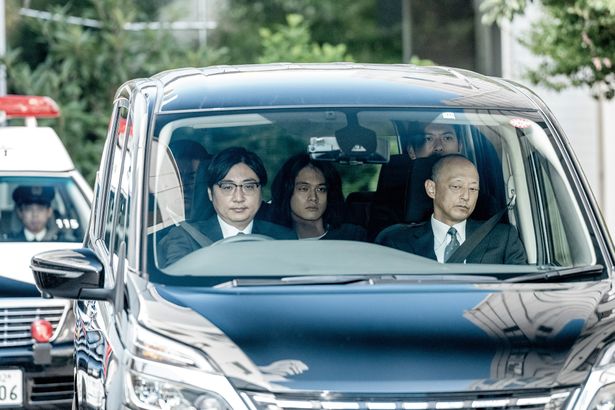 少女を殺害したことで高史は刑務所に収容される