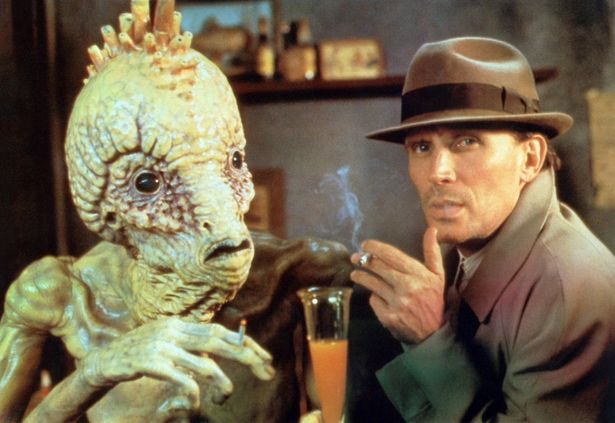 麻薬中毒の幻覚にあふれる映像が楽しめる『裸のランチ』