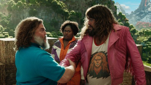 【写真を見る】ジェイソン・モモア演じるギャレットとジャック・ブラック演じるスティーブの凸凹コンビが最高