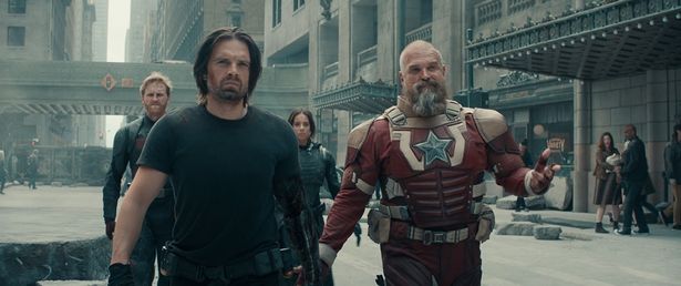 ウィンター・ソルジャーことバッキー、ジョン・ウォーカー、レッド・ガーディアン、ゴーストらがチームを結成
