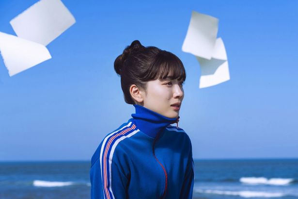『かくかくしかじか』で主人公のぐうたら女子高校生、林明子役を演じた永野芽郁