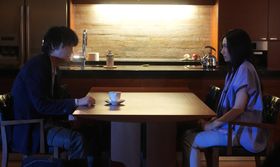 『でっちあげ　～殺人教師と呼ばれた男』より、世にも“奇妙”な家庭訪問を捉えた本編映像が解禁