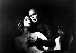 ロバート・エガース監督の『ノスフェラトゥ』にいたる吸血鬼映画の変遷をたどる(『吸血鬼ノスフェラトゥ』)