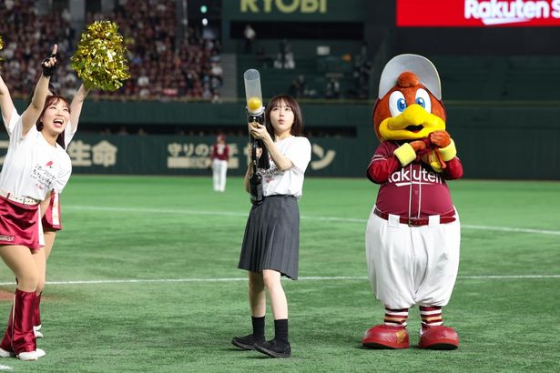 楽天スーパーナイターの写真
