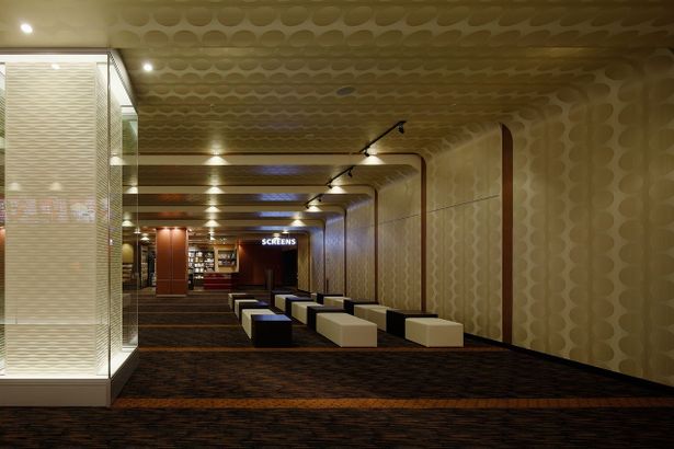シニア層にも大人気の映画館