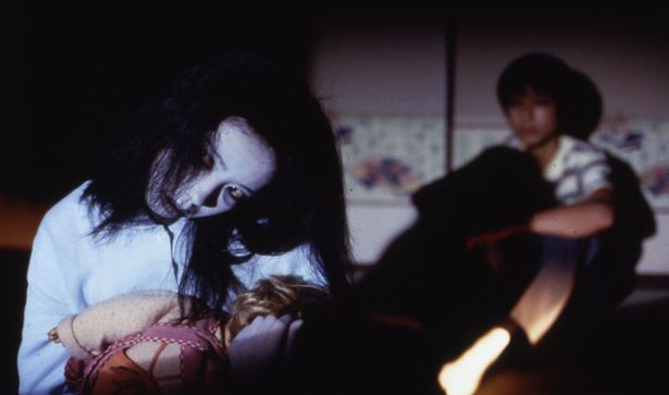今も伝説の作品として語り継がれている「呪怨2」がついに劇場公開