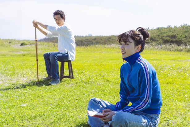 【写真を見る】東村アキコの名作を映画化！永野芽郁主演の『かくかくしかじか』の初週末成績は？
