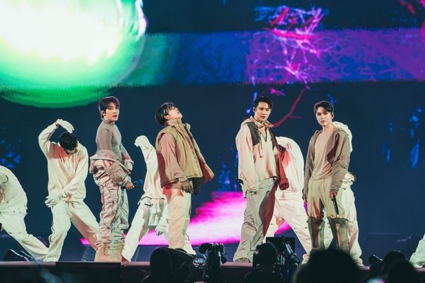 WONWOO(ウォヌ)、S.COUPS(エスクプス)、MINGYU(ミンギュ)、VERNON(バーノン)のヒップホップチーム
