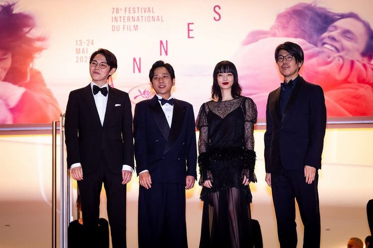 二宮和也、小松菜奈が『８番出口』で初のカンヌ映画祭で歓喜！8分間の大歓声とスタンディングオベーション