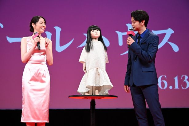 アヤちゃんについてのエピソードを語る長澤まさみたち