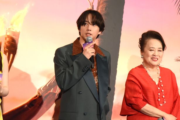 リロたち姉妹を温かく見守る青年・デイヴィッド役を担当した中村海人(Travis Japan)
