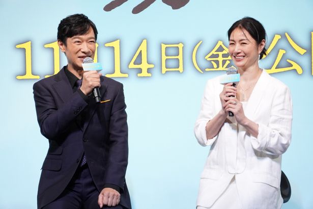 『平場の月』製作報告会見の様子