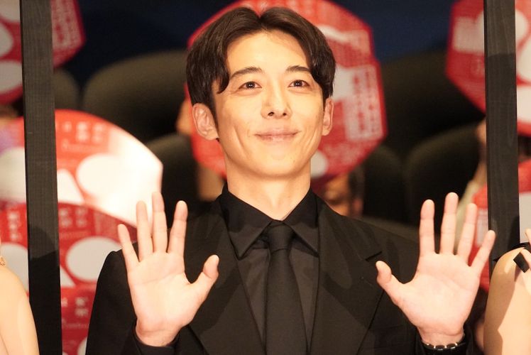 高橋一生、『懺悔室』は「いままで史上一番“露伴していた”」と自信！「岸辺露伴は変人だから好き」との評価に「自分のことのようにうれしく、誇りに思う」