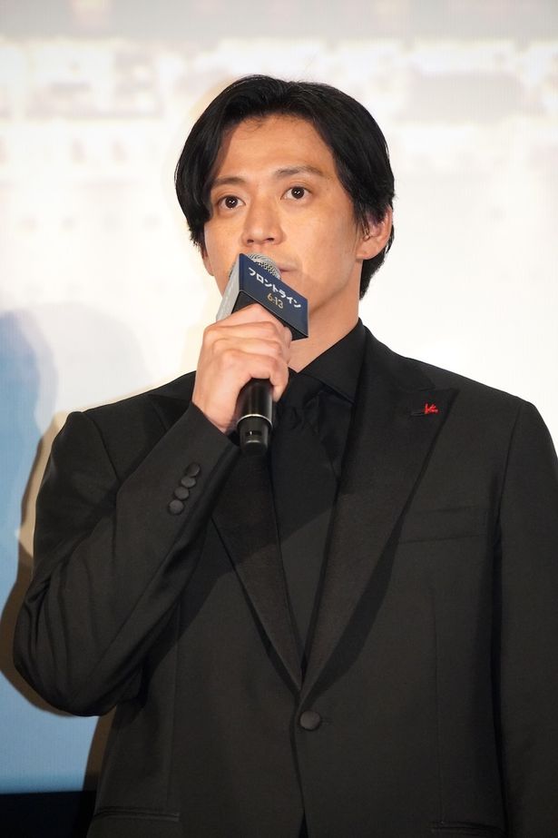 DMAT指揮官の結城役を演じた小栗旬