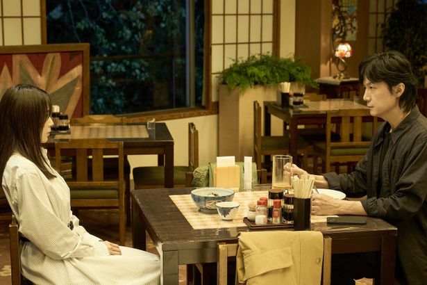 【写真を見る】新たな場面写真や有村架純のウエディングドレス姿、アナザービジュアルも解禁！