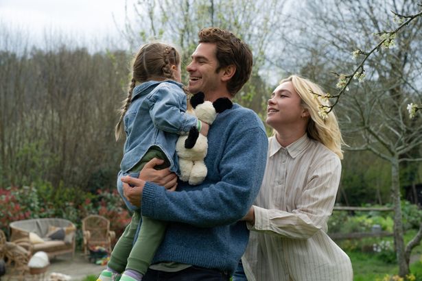 フローレンス・ピューとアンドリュー・ガーフィールドの熱演に思わず涙あふれる『We Live in Time この時を生きて』