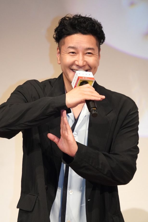 「ティー！」と会場を沸かせた長田庄平(チョコレートプラネット)
