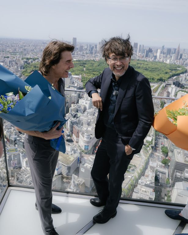 最後に2人は劇場への想いを語った
