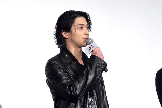 大垣俊介を演じる横浜流星