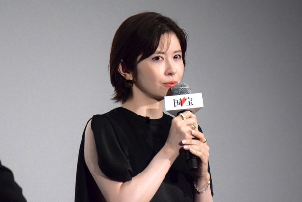 立花マツを演じる宮澤エマ