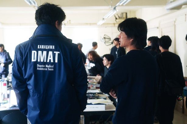【写真を見る】数々の名作医療ドラマを手掛ける増本淳が企画・プロデュース・脚本を務めた映画『フロントライン』(公開中)