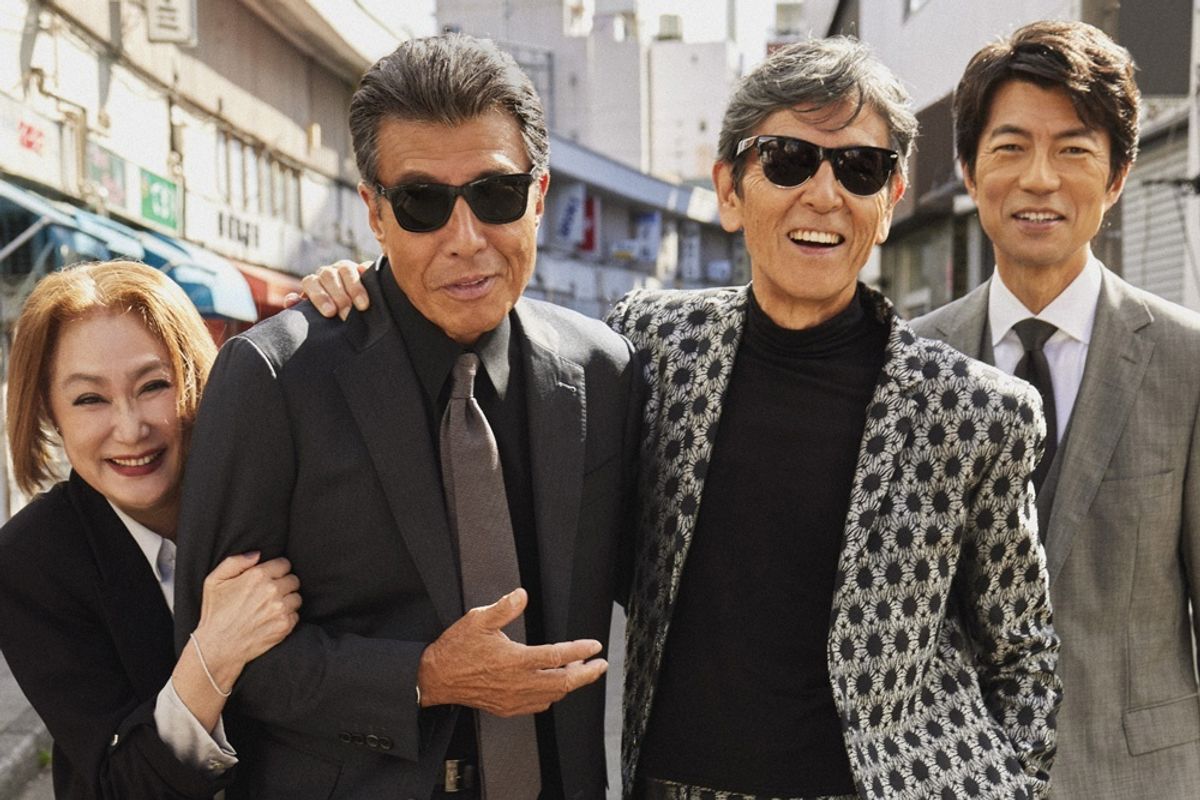 映画 「帰ってきた危ない刑事 」 タカ＆ユージ フォトハンガー タカ＆ユージのハンガー登場！映画『帰ってきた あぶない刑事