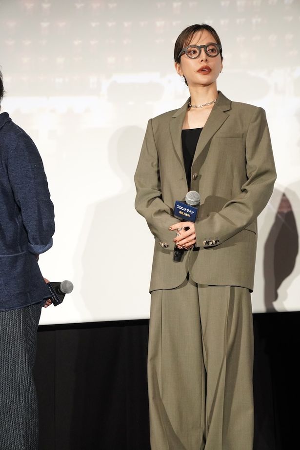 『フロントライン』初日舞台挨拶の様子