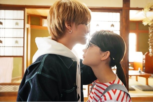 【写真を見る】『君がトクベツ』で畑芽育、大橋和也(なにわ男子)が織りなす胸キュン名シーン！
